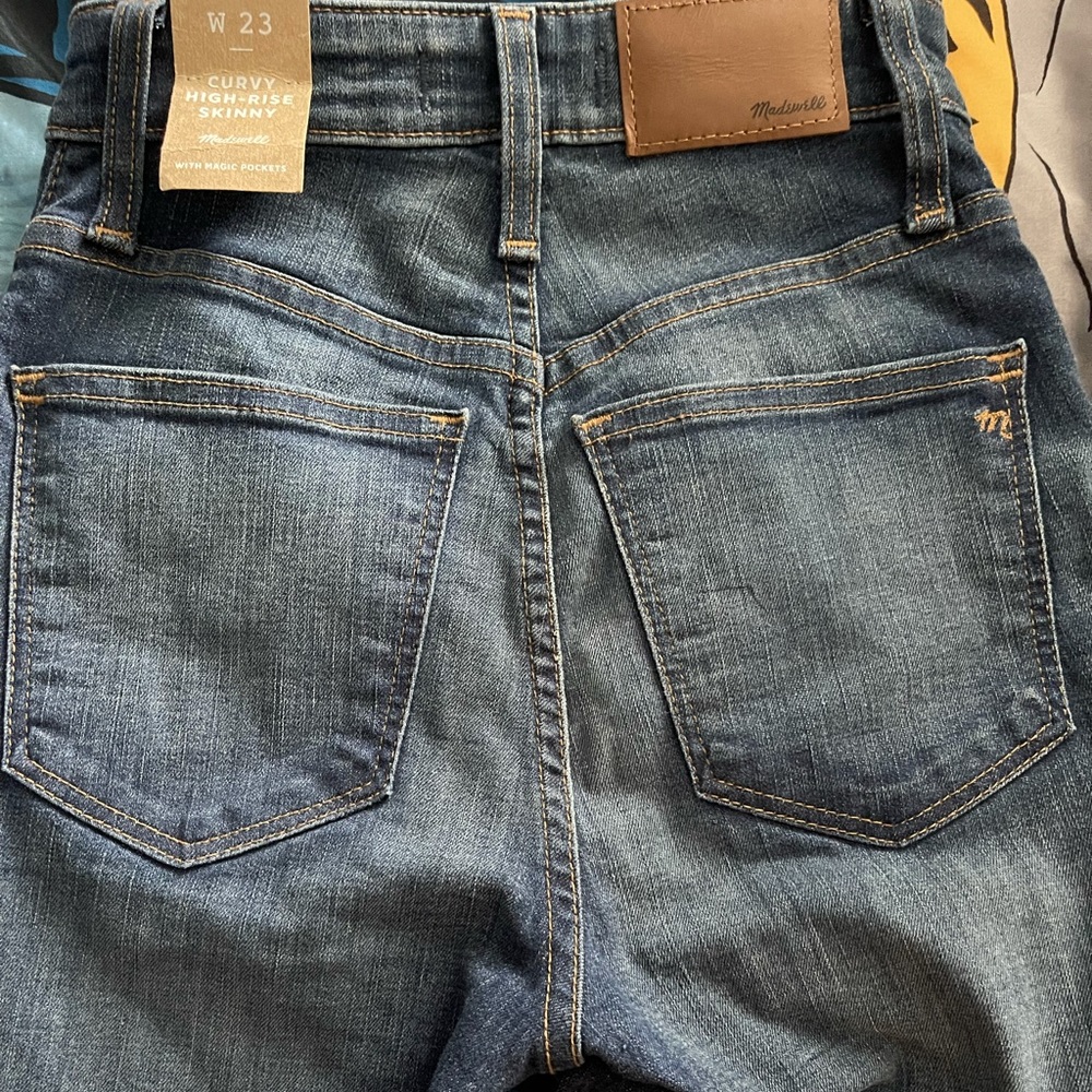 Brand NWT Madewell High-Rise Curvy Jeans